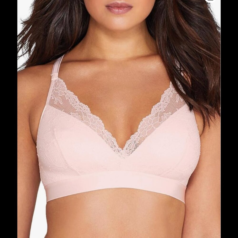 Chantelle Everyday Lace Racerback Wireless Bralette in Light Pink - Picture 3 of 7